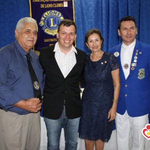 Presença do governador do Distrito, Lions Santa Vitória realiza festiva de posse