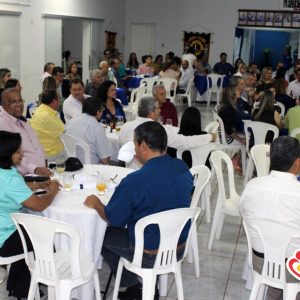 Presença do governador do Distrito, Lions Santa Vitória realiza festiva de posse