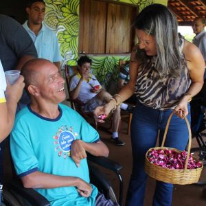 Apae tem dia recreativo em comemoração ao Dia das Crianças (7)