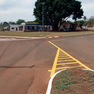 Chaveslândia recebe nova sinalização de trânsito Chaveslândia recebe nova sinalização de trânsito