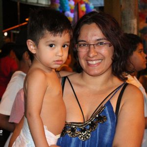 Dia das Criancas e comemorado com grande festa em Santa Vitoria (11)
