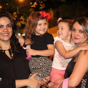 Dia das Criancas e comemorado com grande festa em Santa Vitoria (22)