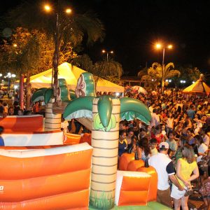 Dia das Criancas e comemorado com grande festa em Santa Vitoria (31)