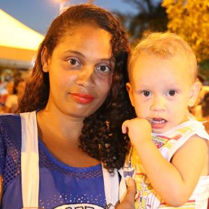 Dia das Criancas e comemorado com grande festa em Santa Vitoria (36)