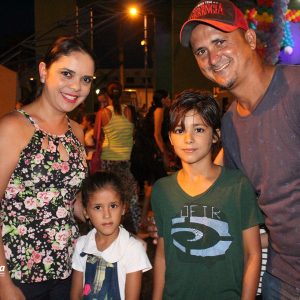 Dia das Criancas e comemorado com grande festa em Santa Vitoria (4)