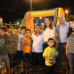 Dia das Criancas e comemorado com grande festa em Santa Vitoria (41)