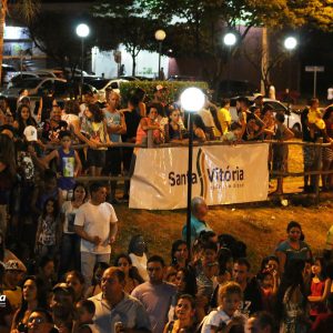 Dia das Criancas e comemorado com grande festa em Santa Vitoria (52)