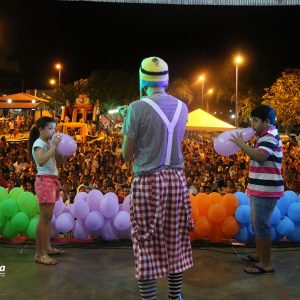 Dia das Criancas e comemorado com grande festa em Santa Vitoria (53)