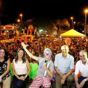 Dia das Criancas e comemorado com grande festa em Santa Vitoria (60)