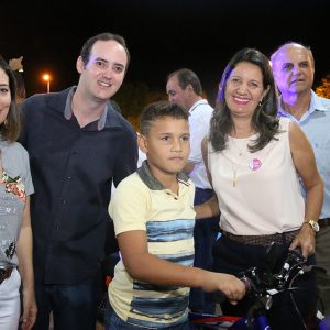 Dia das Criancas e comemorado com grande festa em Santa Vitoria (71)