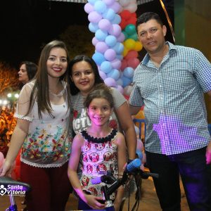 Dia das Criancas e comemorado com grande festa em Santa Vitoria (89)