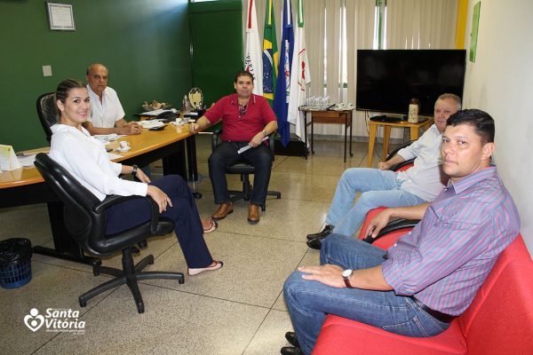 Prefeitura de Santa Vitória recebe convite para participar do 1 Fórum Internacional do Pró Município