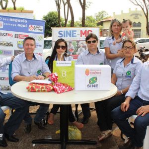 Prefeitura promove Projeto Ação Cidadania no Bairro Vila Rica (29) Prefeitura promove Projeto Ação Cidadania no Bairro Vila Rica (29)