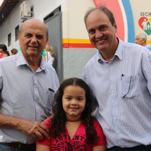 Prefeitura promove Projeto Ação Cidadania no Bairro Vila Rica (72) Prefeitura promove Projeto Ação Cidadania no Bairro Vila Rica (72)