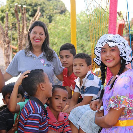 Projeto Aprendendo a Crescer comemora o Dia das Criancas com brincadeiras (1)