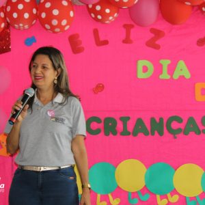 Projeto Aprendendo a Crescer comemora o Dia das Criancas com brincadeiras (10)