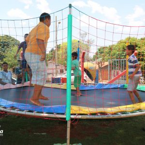 Projeto Aprendendo a Crescer comemora o Dia das Criancas com brincadeiras (3)