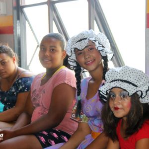 Projeto Aprendendo a Crescer comemora o Dia das Criancas com brincadeiras (6)