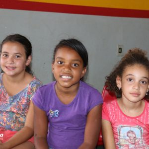 Projeto Aprendendo a Crescer comemora o Dia das Criancas com brincadeiras (7)