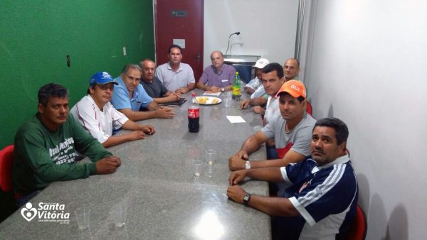 Representantes dos times de futebol de campo