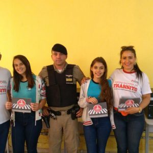 palestra e atividades para criancas marcam o encerramento da Semana Nacional de transito de santa vitoria (12) palestra e atividades para criancas marcam o encerramento da Semana Nacional de transito de santa vitoria (12)