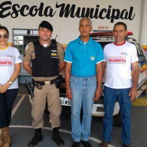 palestra e atividades para criancas marcam o encerramento da Semana Nacional de transito de santa vitoria (17) palestra e atividades para criancas marcam o encerramento da Semana Nacional de transito de santa vitoria (17)