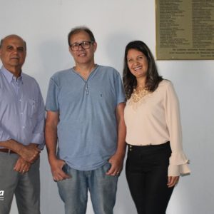 Conferência Municipal de Educação é realizada em Santa Vitória (11) Conferência Municipal de Educação é realizada em Santa Vitória (11)