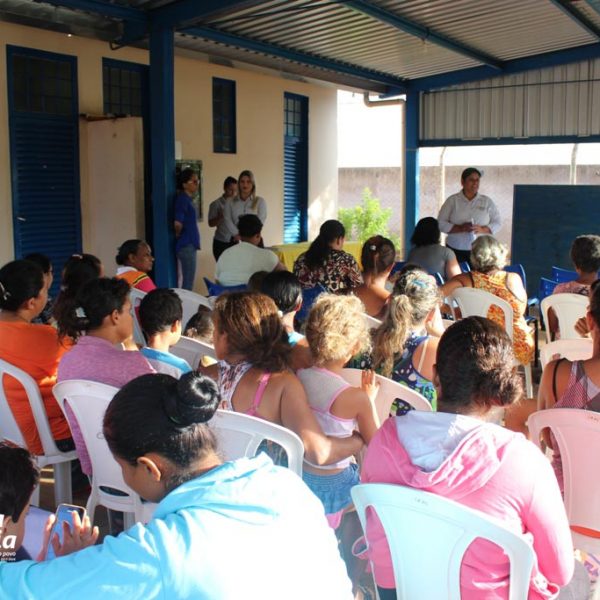 Equipes dos CRAS movimentam a semana reunindo com beneficiários do Programa Bolsa Família do município