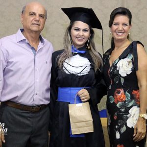 Escola Estadual realiza formatura dos alunos do 3º ano do Ensino Médio (14) Escola Estadual realiza formatura dos alunos do 3º ano do Ensino Médio (14)