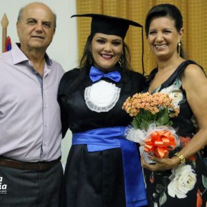 Escola Estadual realiza formatura dos alunos do 3º ano do Ensino Médio (15) Escola Estadual realiza formatura dos alunos do 3º ano do Ensino Médio (15)