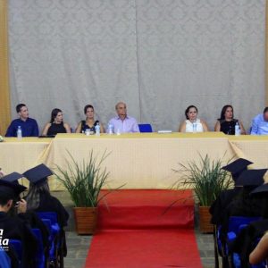 Escola Estadual realiza formatura dos alunos do 3º ano do Ensino Médio (5) Escola Estadual realiza formatura dos alunos do 3º ano do Ensino Médio (5)
