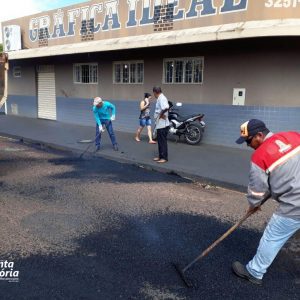 Prefeitura de Santa Vitória realiza nova etapa da operação tapa-buracos Prefeitura de Santa Vitória realiza nova etapa da operação tapa-buracos