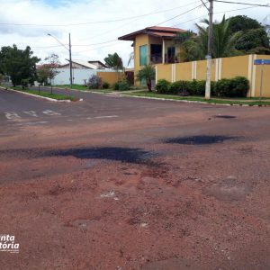 Prefeitura de Santa Vitória realiza nova etapa da operação tapa-buracos Prefeitura de Santa Vitória realiza nova etapa da operação tapa-buracos