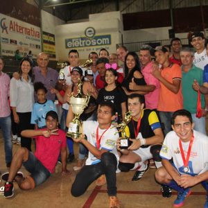 encerramento da Copa de Futsal do Comércio das categorias de base e feminino em Santa Vitória (45) encerramento da Copa de Futsal do Comércio das categorias de base e feminino em Santa Vitória (45)