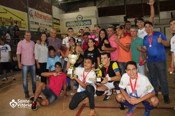 encerramento da Copa de Futsal do Comércio das categorias de base e feminino em Santa Vitória (45)