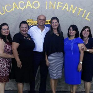 Alunos da Escola Municipal Geraldo Ribeiro recebem diplomas de conclusão da Educação Infantil (71)