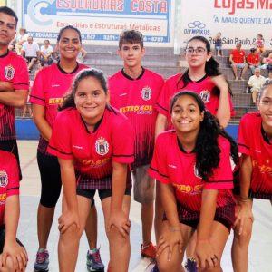 Campanha Natal Sem Fome – Santa Vitória 2017 (27) Campanha Natal Sem Fome - Santa Vitória 2017 (27)