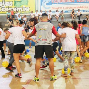 Campanha Natal Sem Fome – Santa Vitória 2017 (43) Campanha Natal Sem Fome - Santa Vitória 2017 (43)