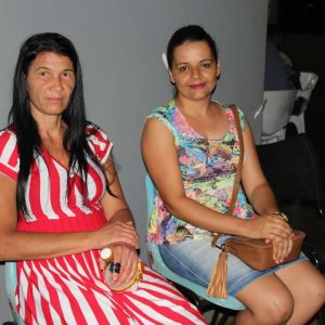 Creche Municipal de Chaveslândia encerra ano letivo com apresentações artísticas sobre o Natal (16) Creche Municipal de Chaveslândia encerra ano letivo com apresentações artísticas sobre o Natal (16)