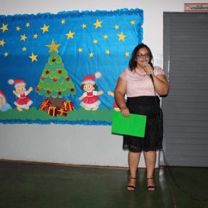 Creche Municipal de Chaveslândia encerra ano letivo com apresentações artísticas sobre o Natal (28) Creche Municipal de Chaveslândia encerra ano letivo com apresentações artísticas sobre o Natal (28)