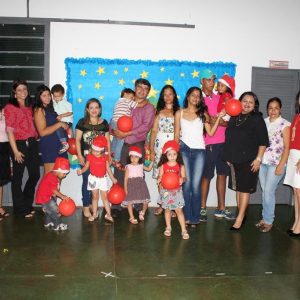 Creche Municipal de Chaveslândia encerra ano letivo com apresentações artísticas sobre o Natal (42) Creche Municipal de Chaveslândia encerra ano letivo com apresentações artísticas sobre o Natal (42)