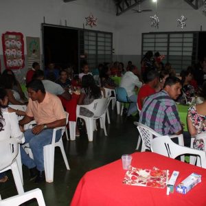 Creche Municipal de Chaveslândia encerra ano letivo com apresentações artísticas sobre o Natal (70) Creche Municipal de Chaveslândia encerra ano letivo com apresentações artísticas sobre o Natal (70)