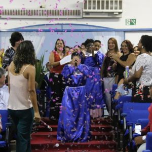 Em noite de emoção e alegria, APAE promove solenidade de formatura da Educação de Jovens e Adultos (11) Em noite de emoção e alegria, APAE promove solenidade de formatura da Educação de Jovens e Adultos (11)