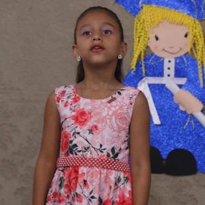 Emoção e alegria marcam solenidade de formatura da Educação Infantil da Escola Municipal Tancredo Neves (31) Emoção e alegria marcam solenidade de formatura da Educação Infantil da Escola Municipal Tancredo Neves (31)