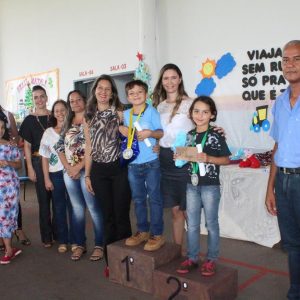 Escola Municipal Luiz Dib promove manhã festiva com culminância de projetos e feira de empreendedorismo (49)