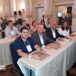 Santa Vitória participa do Fórum Internacional do Pró-Município Santa Vitória participa do Fórum Internacional do Pró-Município