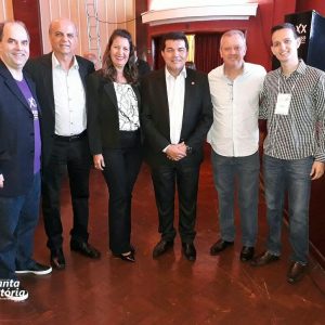 Santa Vitória participa do Fórum Internacional do Pró-Município Santa Vitória participa do Fórum Internacional do Pró-Município