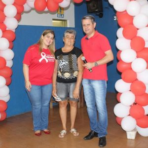 Secretaria Municipal de Saúde realiza ação de conscientização para a Campanha Dezembro Vermelho (12) Secretaria Municipal de Saúde realiza ação de conscientização para a Campanha Dezembro Vermelho (12)