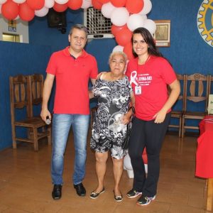 Secretaria Municipal de Saúde realiza ação de conscientização para a Campanha Dezembro Vermelho (18) Secretaria Municipal de Saúde realiza ação de conscientização para a Campanha Dezembro Vermelho (18)