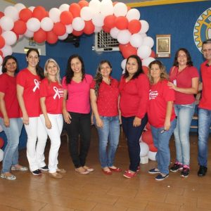 Secretaria Municipal de Saúde realiza ação de conscientização para a Campanha Dezembro Vermelho (30) Secretaria Municipal de Saúde realiza ação de conscientização para a Campanha Dezembro Vermelho (30)